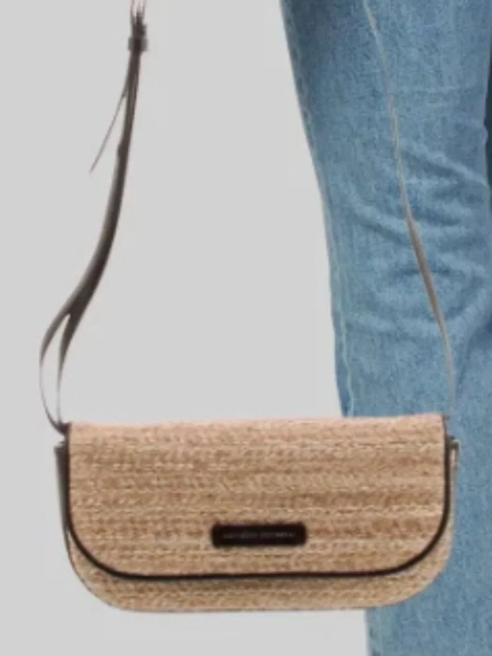 $1490 NEW Brunello Cucinelli Raffia Shoulder Bag